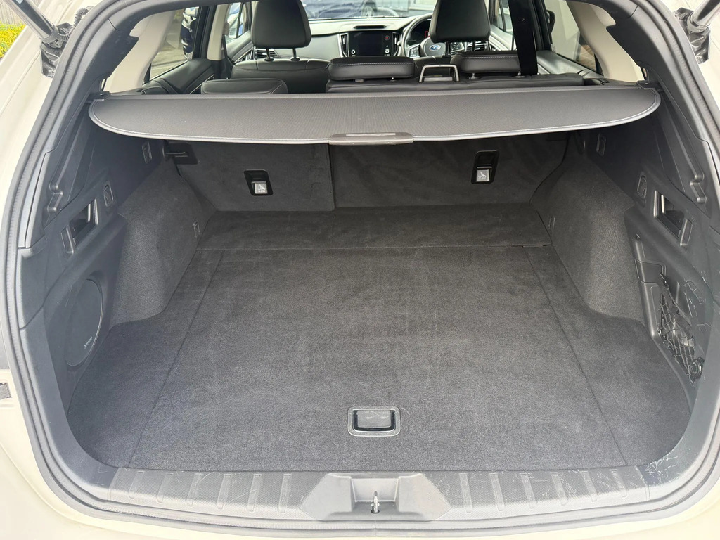 Subaru Outback Estate  #36