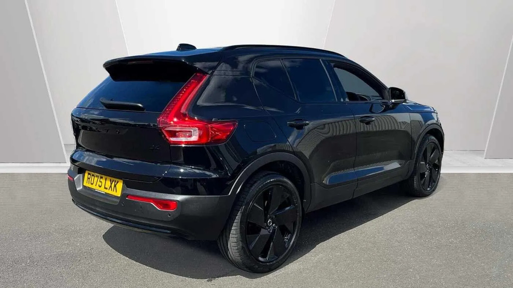 Volvo XC40 2.0 B4 Mhev Plus Black Edition Dct Euro 6 S  #2