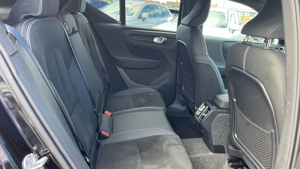Volvo XC40 2.0 B4 Mhev Plus Black Edition Dct Euro 6 S #6