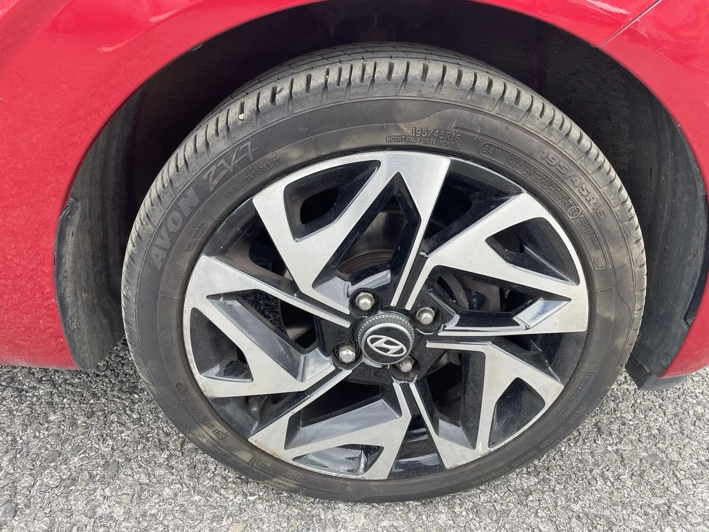 Hyundai I10 Red #26