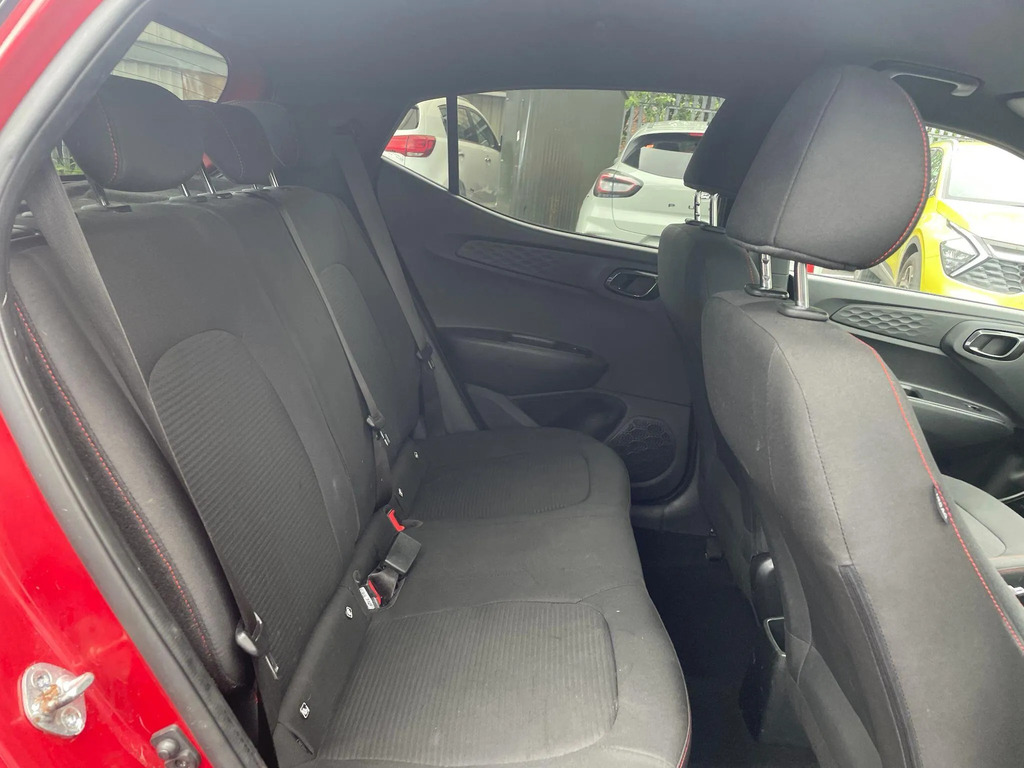 Hyundai I10 Red #16