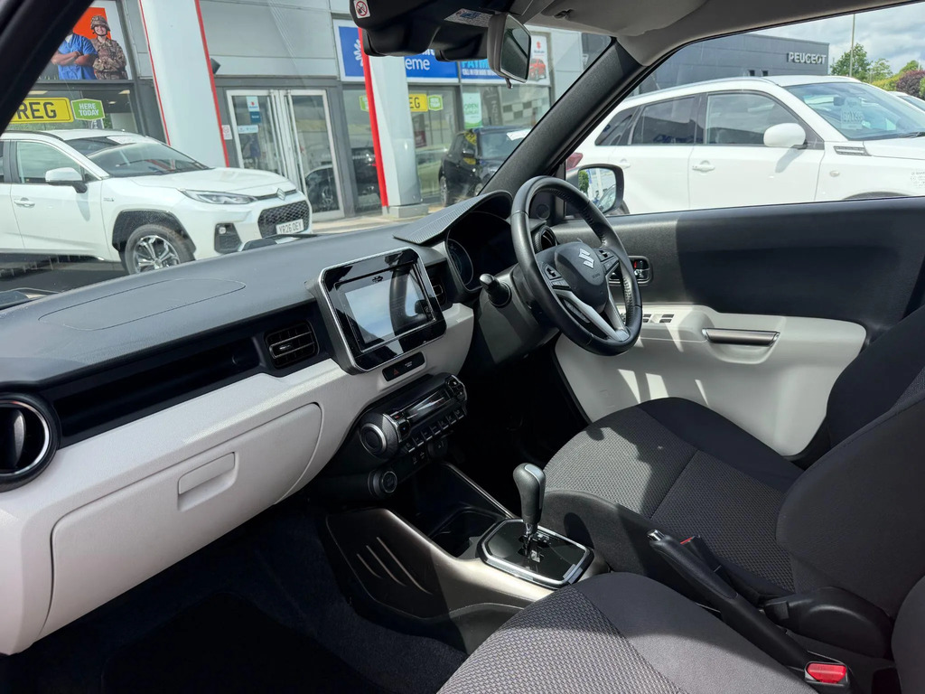 Suzuki Ignis 1.2 Dualjet Shvs Sz-t White #17