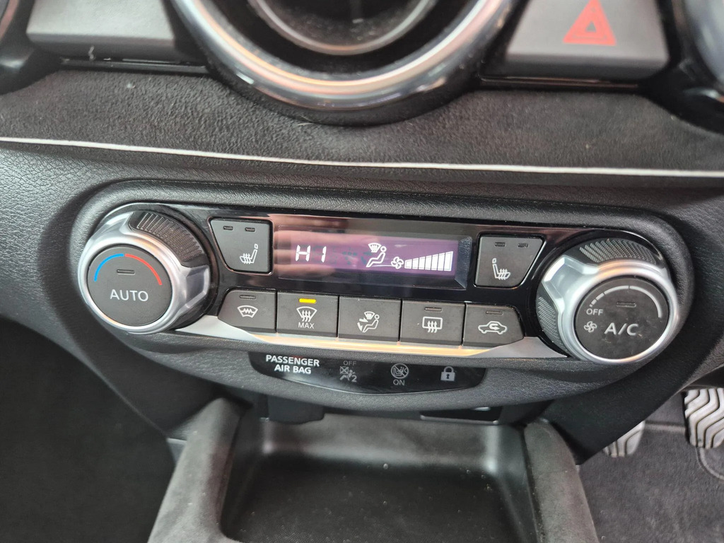 Nissan Juke Juke Acenta Dig-t Red #26