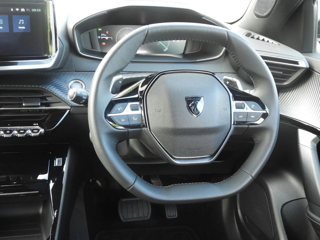 Peugeot 2008 1.2 Puretech Active Blue #32