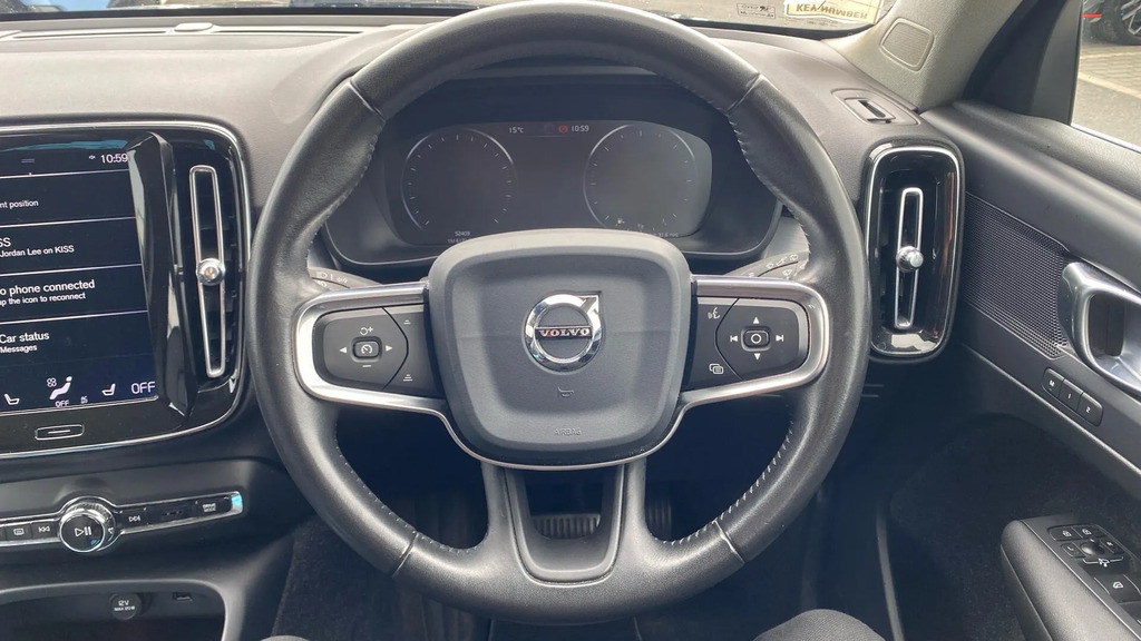 Volvo XC40 Xc40 R-design D3 Red #37