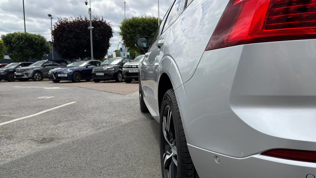 Volvo XC60 B5 R-design Blue #33