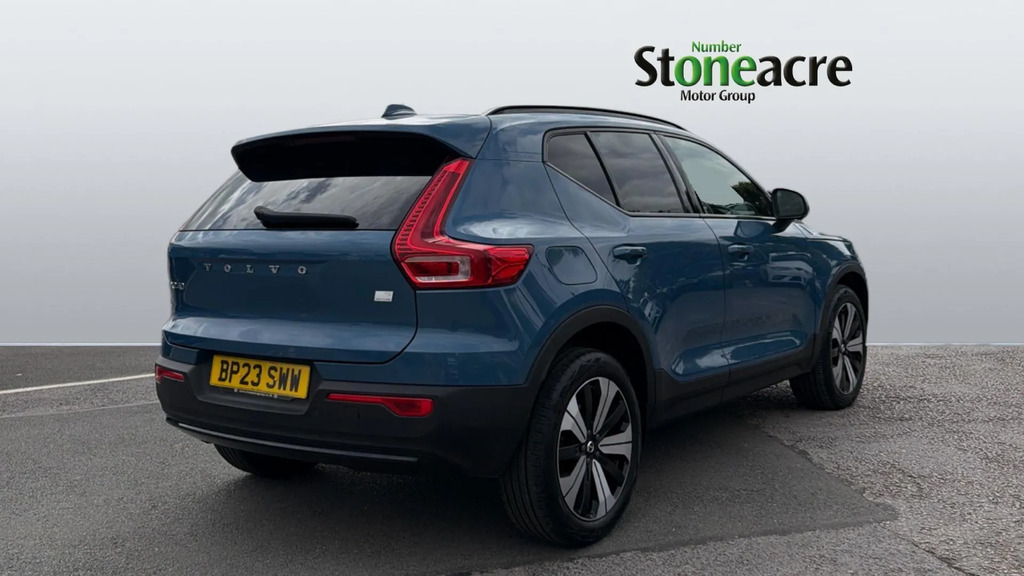 Volvo XC40 1.5H T5 Recharge 10.7Kwh Ultimate Dark Suv Pet Blue #2