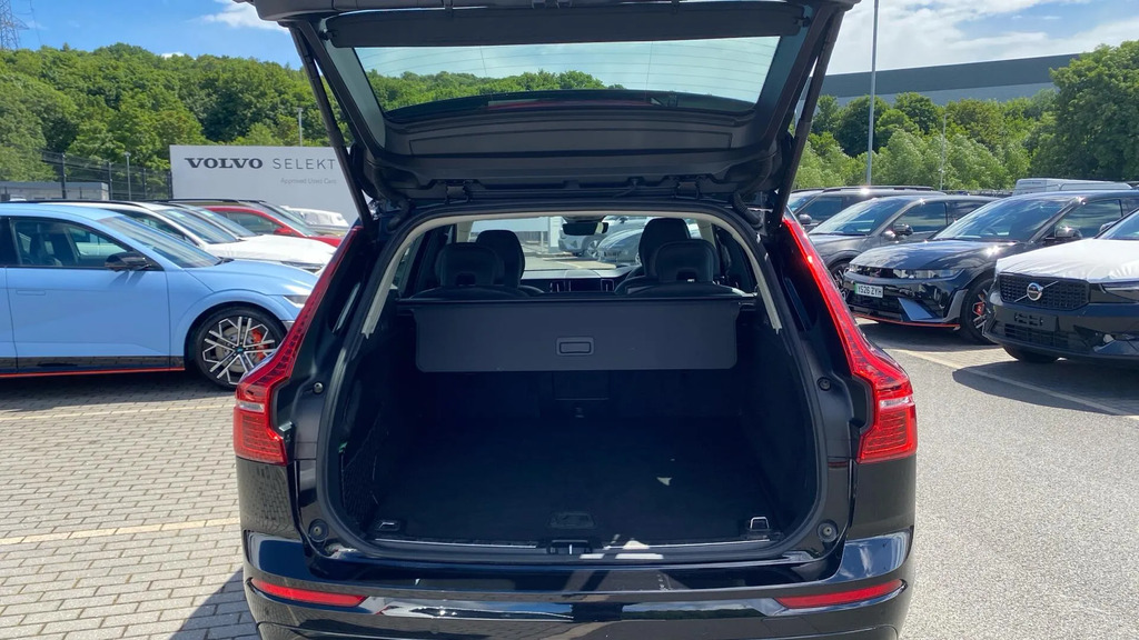 Volvo XC60 T6 Plus Grey #33