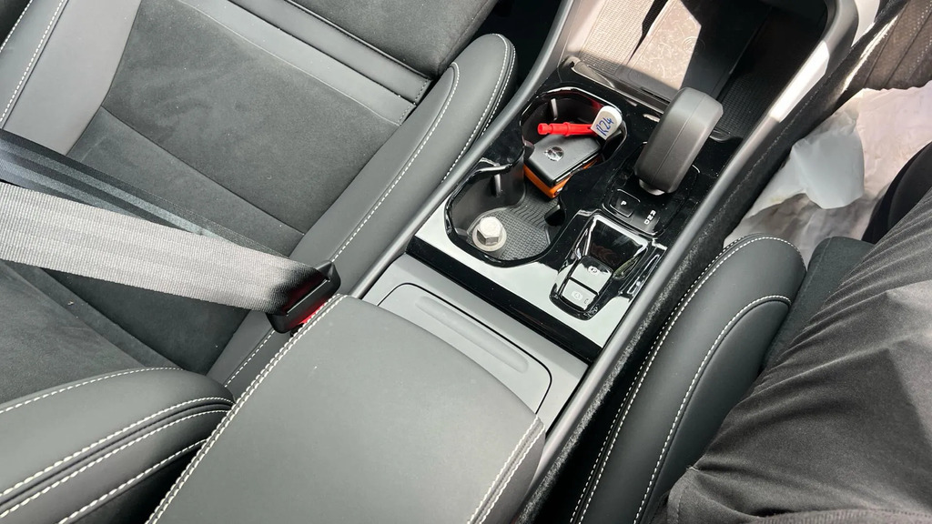 Volvo XC40 B4 P Black Edition Plus Black #24
