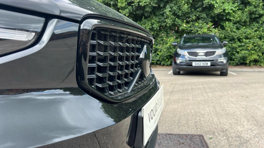 Volvo XC40 B4 P Black Edition Plus Black #38