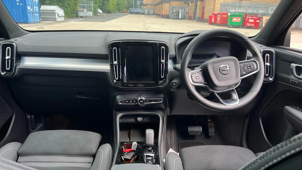 Volvo XC40 2.0 B4 Mhev Plus Black Edition Dct Euro 6 S #5