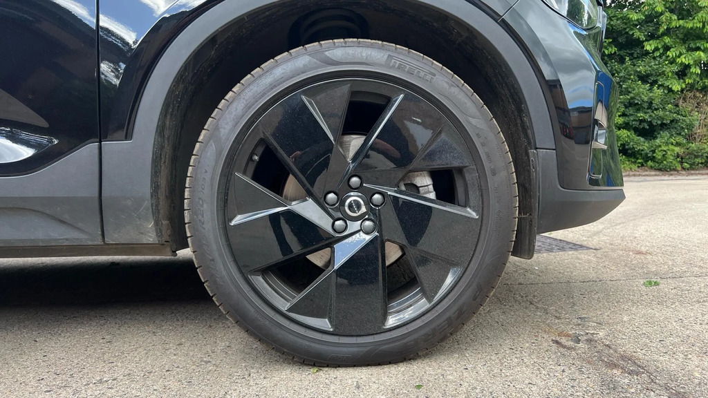 Volvo XC40 B4 P Black Edition Plus Black #9