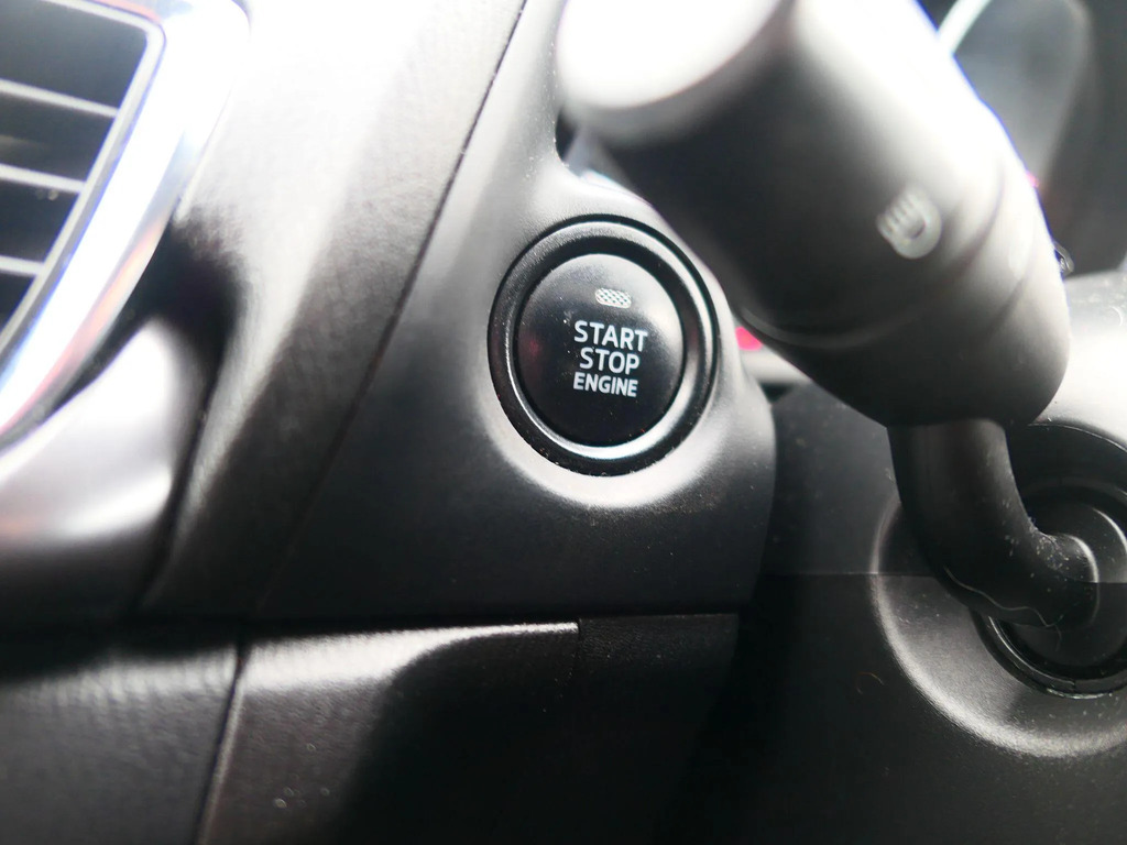Mazda 3 2.0 Se-l Nav 118 Bhp 6Sp Eco Hatch Grey #19