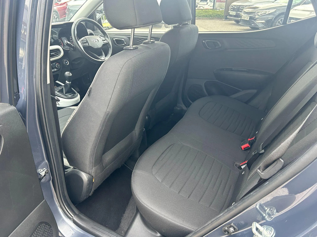 Hyundai I10 Premium Grey #24