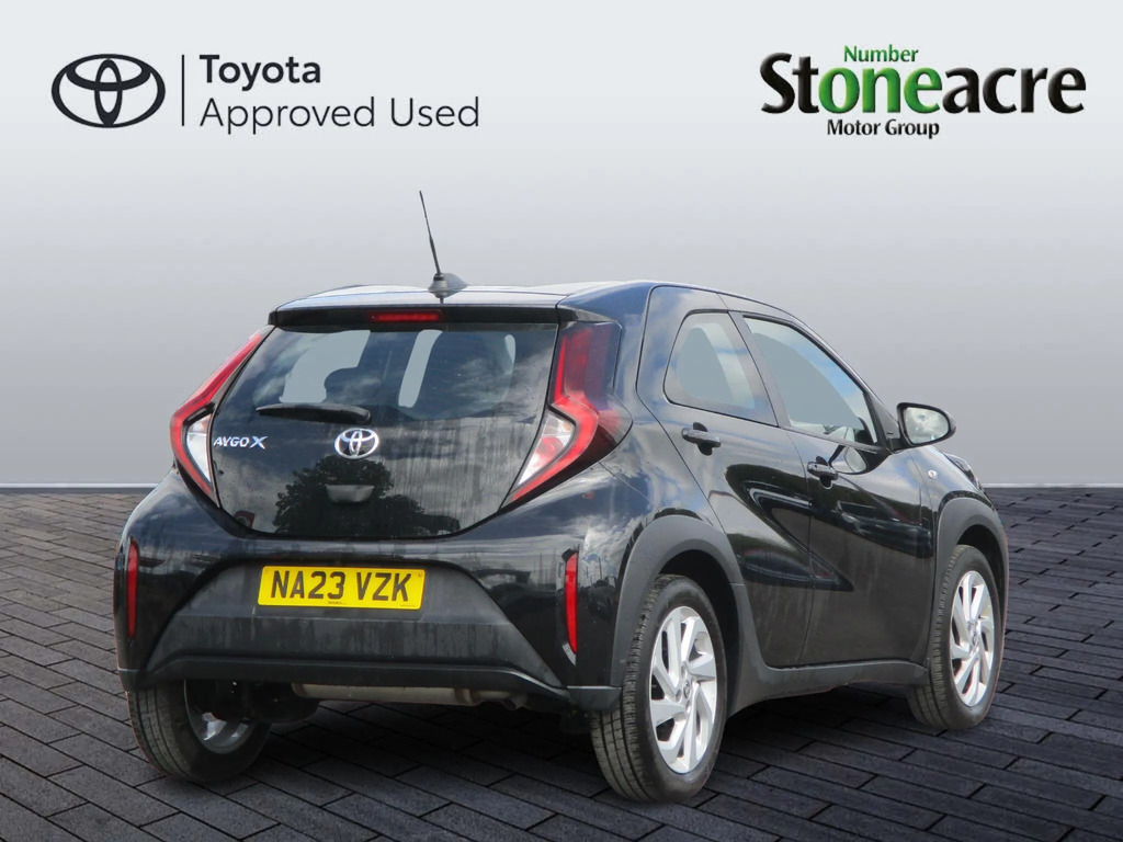 Toyota Aygo X 1.0 Vvt-i Pure #3