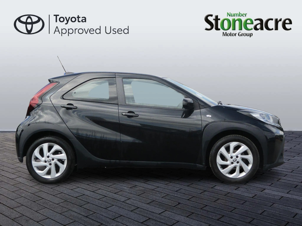Toyota Aygo X 1.0 Vvt-i Pure #2