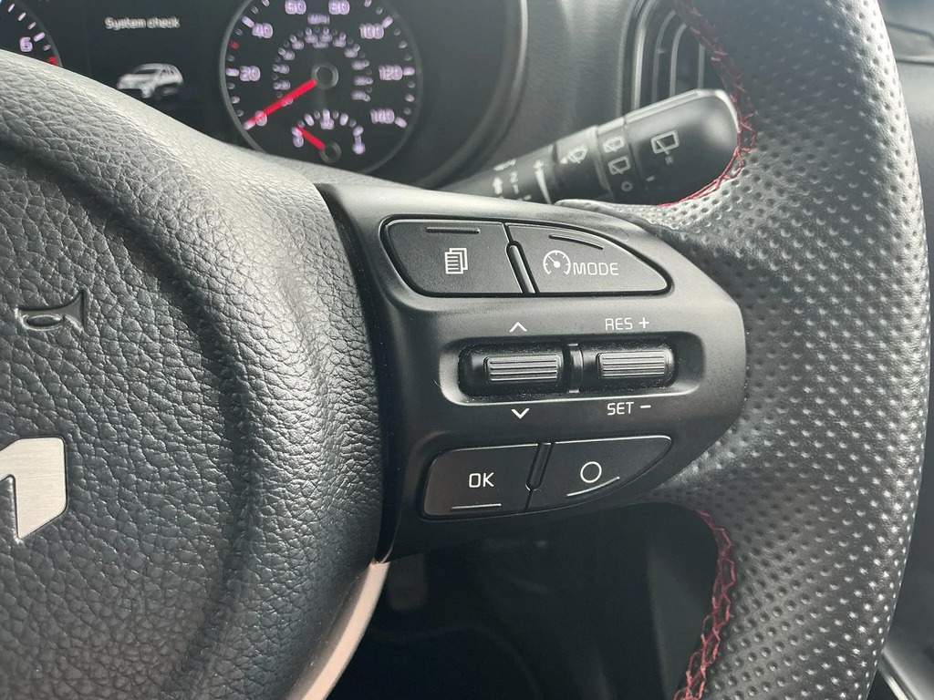 Kia Picanto 1.0 3 4 Seats White #22