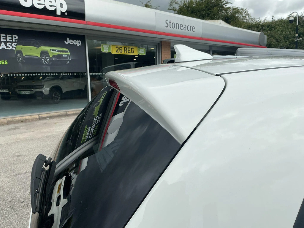 Kia Picanto 1.0 3 4 Seats White #35