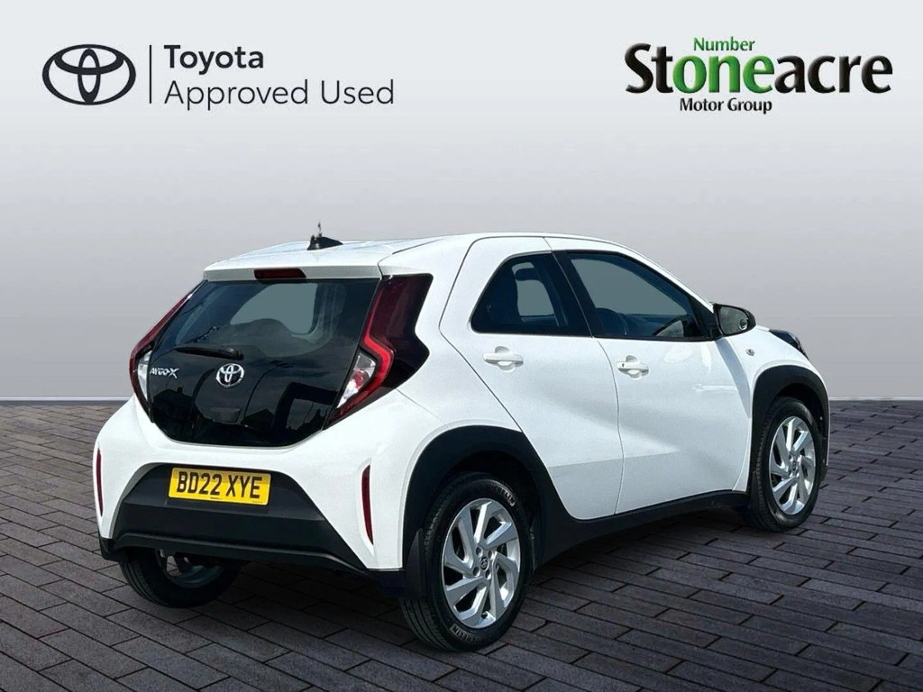 Toyota Aygo X 1.0 Vvt-i Pure #3