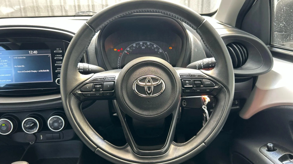 Toyota Aygo X Hatchback White #12