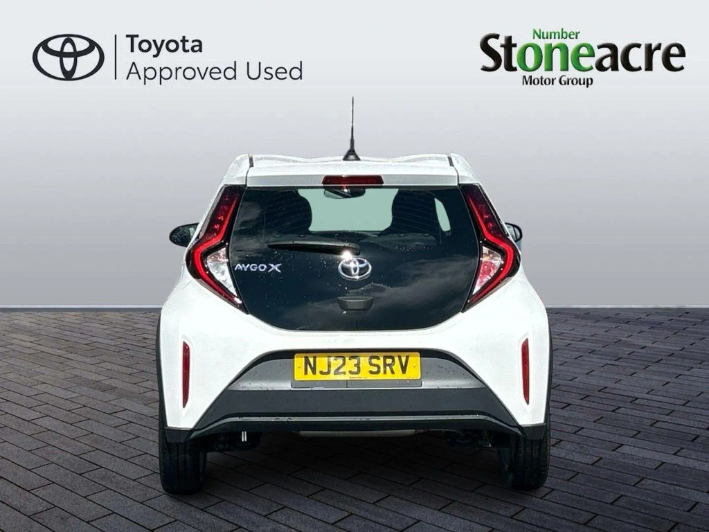 Toyota Aygo X 1.0 Vvt-i Pure #4