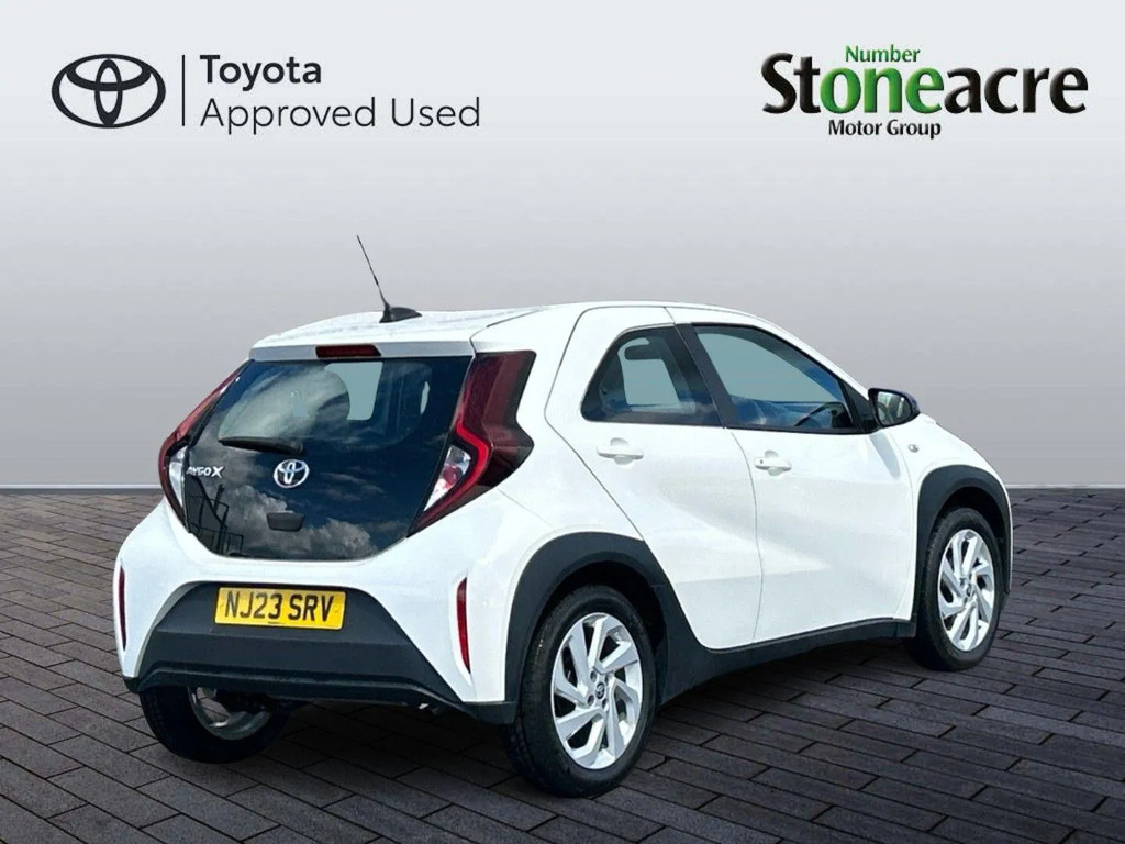 Toyota Aygo X 1.0 Vvt-i Pure #3