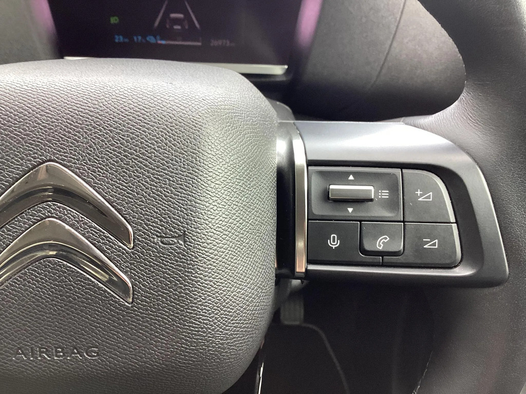 Citroen e-C4 100Kw Shine Plus 50Kwh Black #22