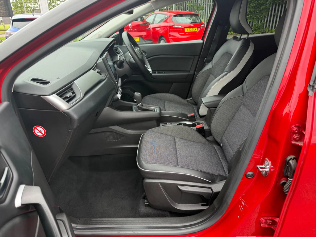 Renault Captur 1.6 E-tech Full Hybrid 145 Techno  #6