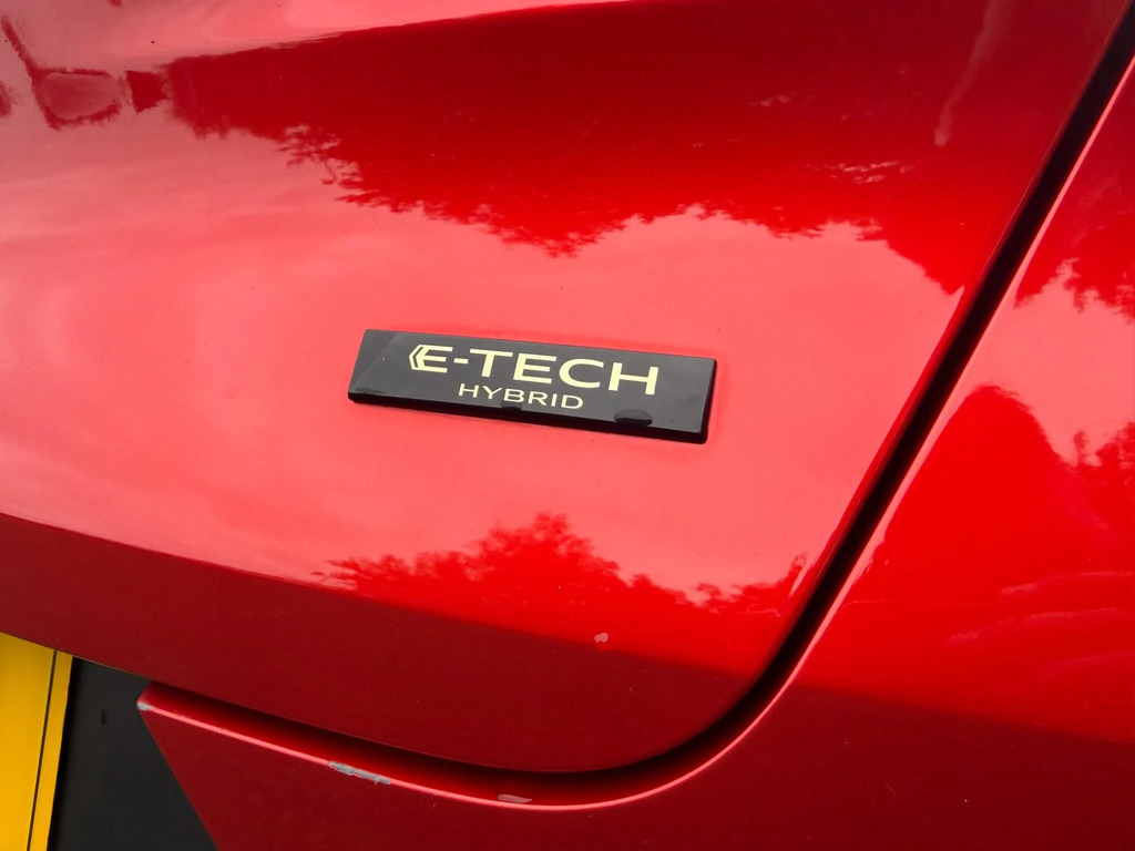 Renault Captur 1.6 E-tech Full Hybrid 145 Techno  #4