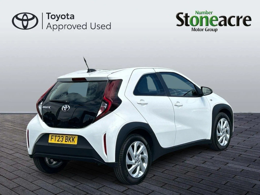 Toyota Aygo X 1.0 Vvt-i Pure #3