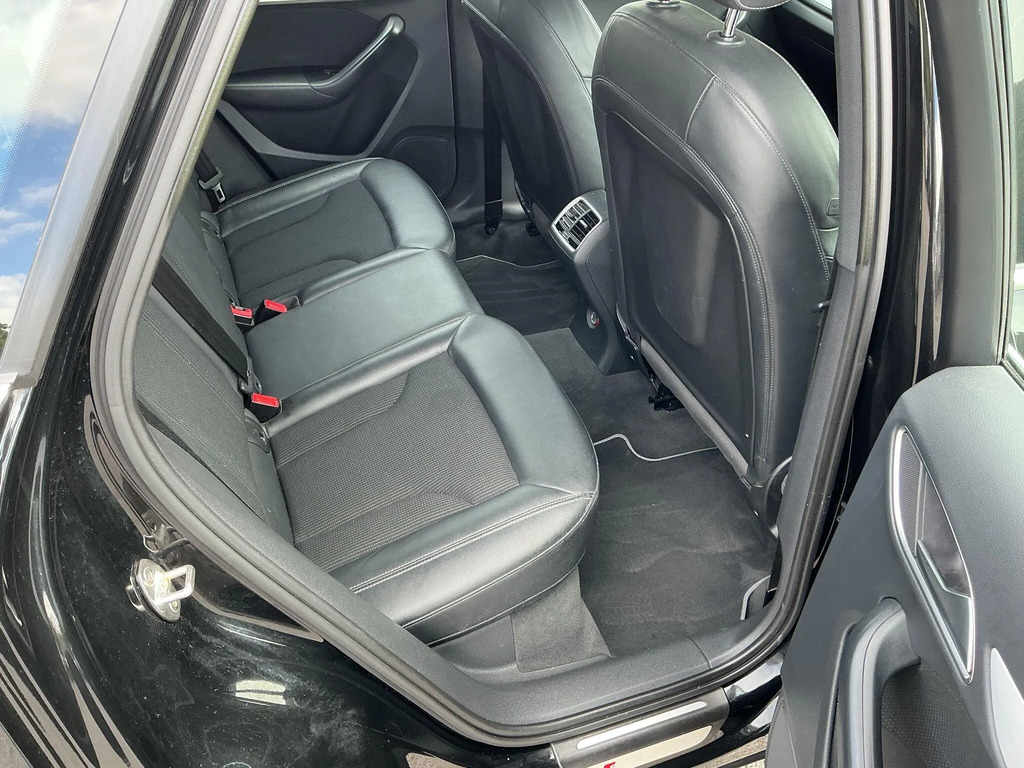 Audi Q3 Suv 2.0 Tdi S Line Edition 201767 Grey #12