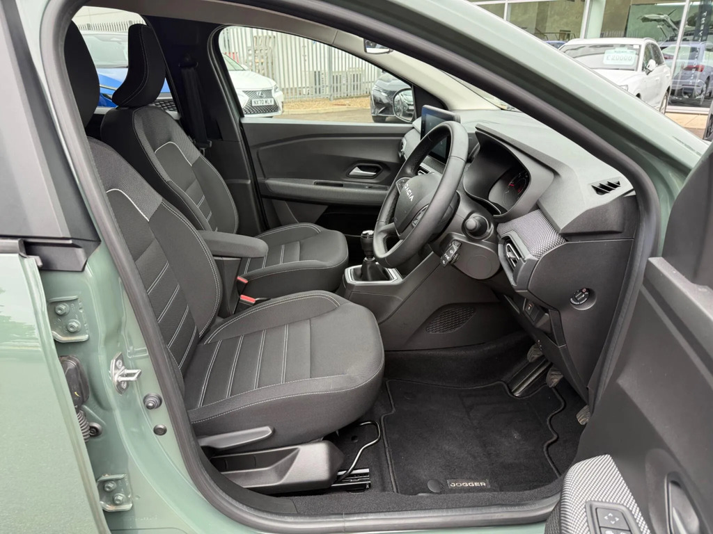 Dacia Jogger 1.0 Tce Expression Mpv Euro 6 S Green #8