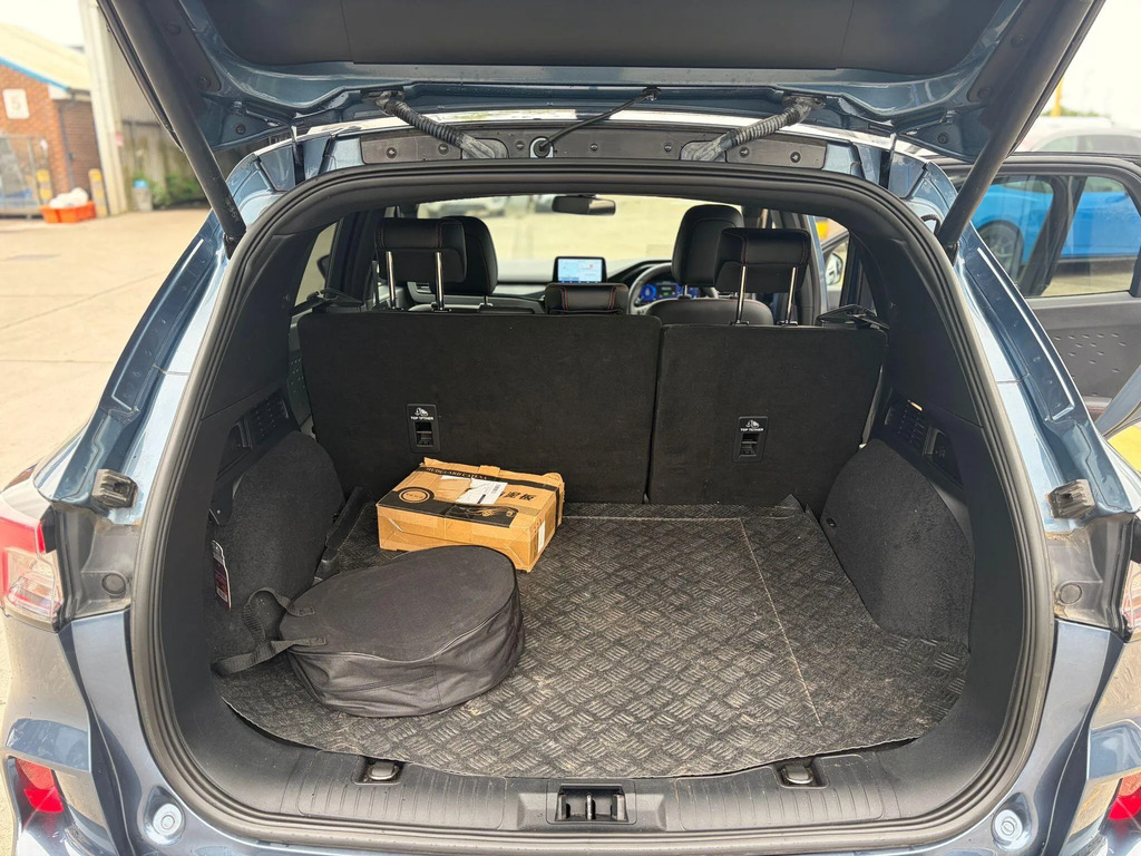 Ford Kuga 1.5 Ecoblue St-line X Edition Sync 3 - Heat White #34