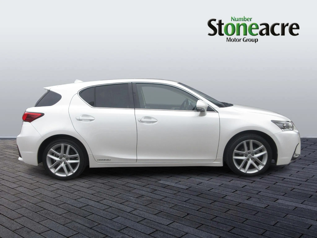 Lexus CT 200H 1.8  #2