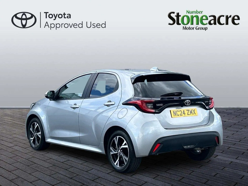 Toyota Yaris 1.5 Hybrid Design NC24ZMX #5
