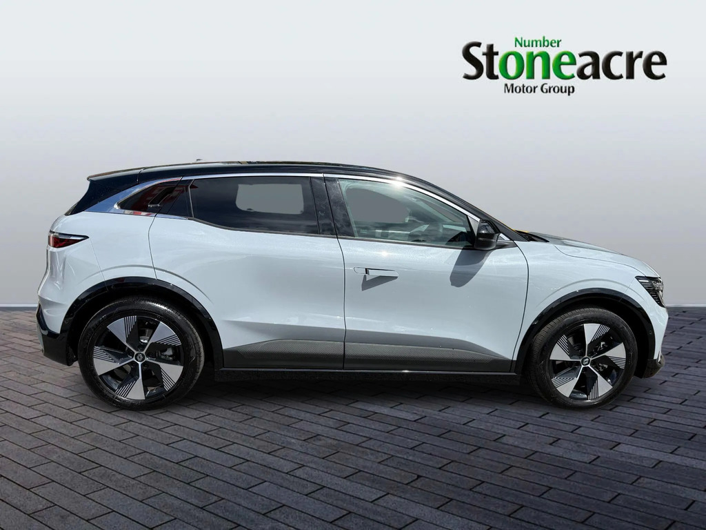 Renault Megane E-Tech Comfort Range 60Kwh Techno 11Kw Charger  #2
