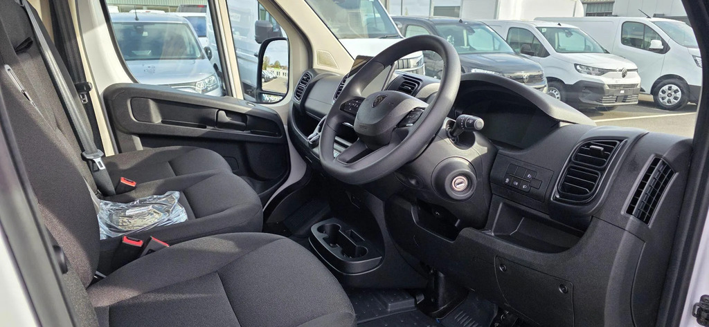 Peugeot Boxer 335 L3h2 2.2 Grey #10