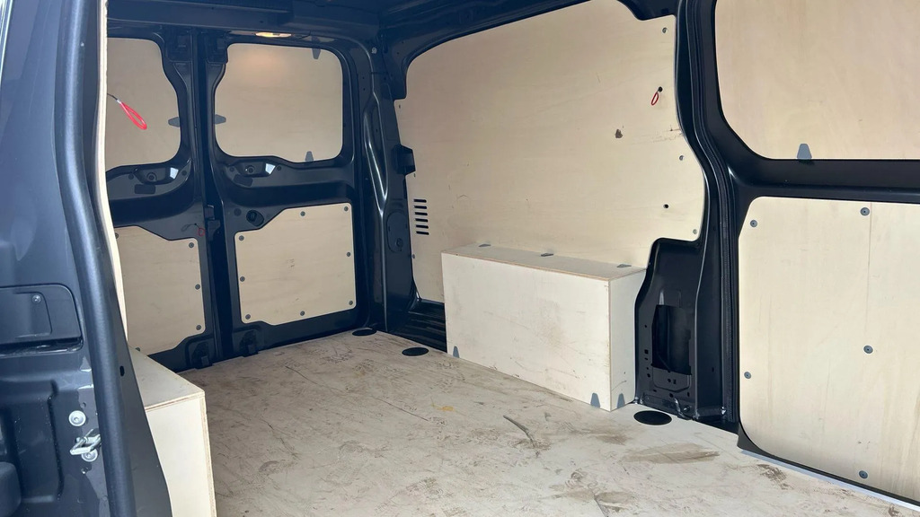 Toyota PROACE Design Black #16