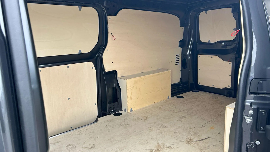 Toyota PROACE Design Black #17