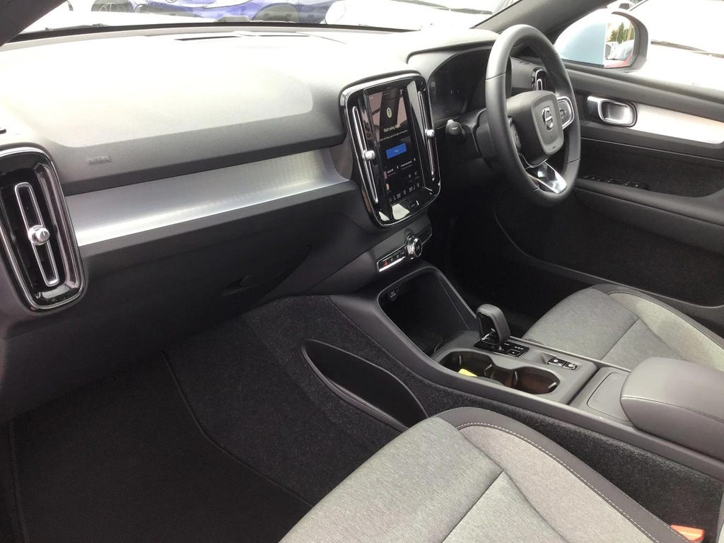 Volvo XC40 2.0 B3p Plus Dark Silver #11
