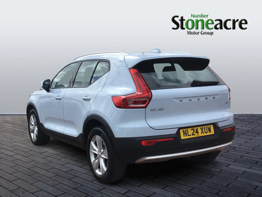 Volvo XC40 Core B3 163 Hp  #5
