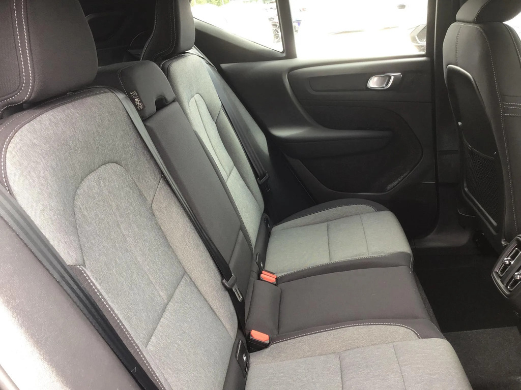 Volvo XC40 2.0 B3p Plus Dark Silver #22