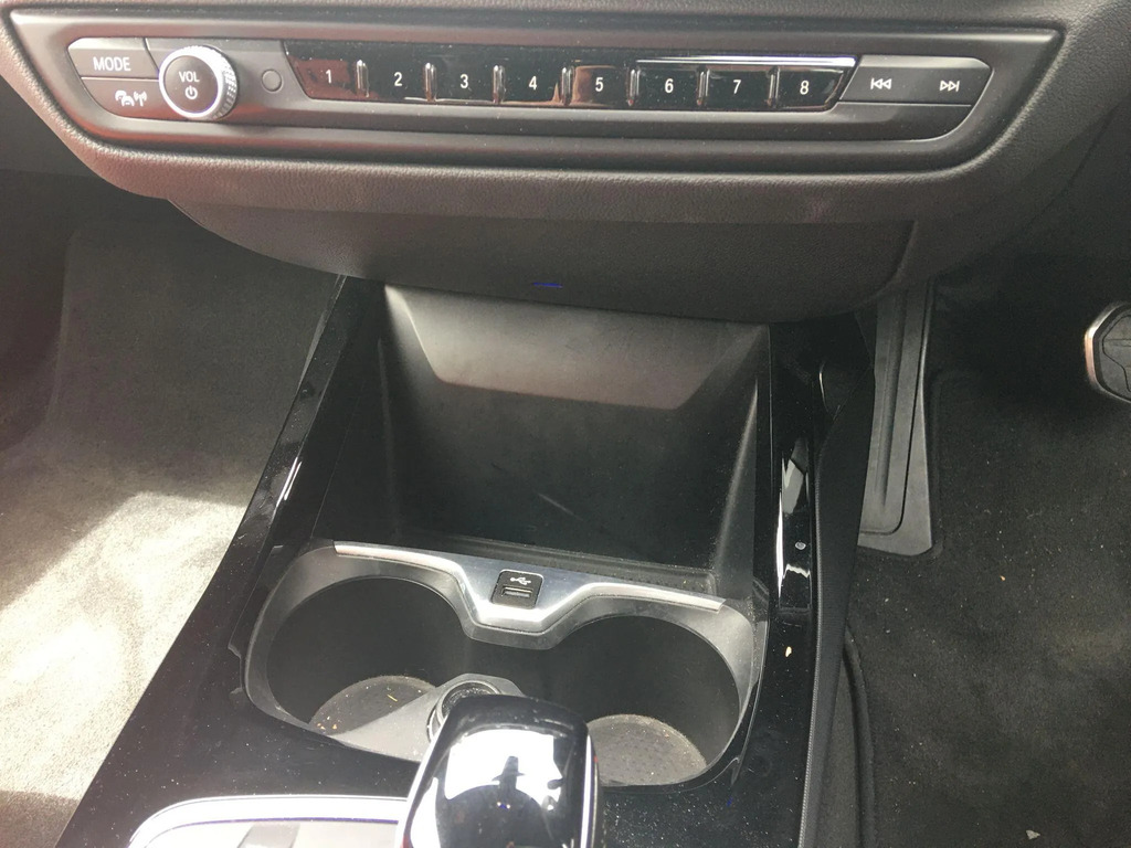 BMW M1 2.0 Xdrive Grey #24