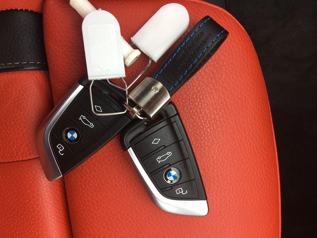 BMW M1 2.0 Xdrive Grey #18