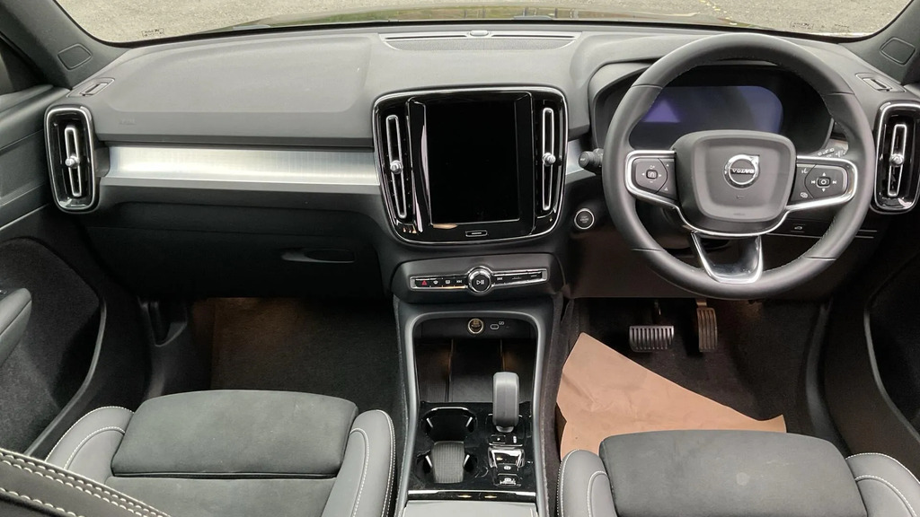 Volvo XC40 2.0 B4 Mhev Plus Black Edition Dct Euro 6 S  #5