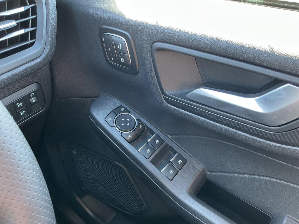 Ford Kuga 2.5 Phev St-line X Cvt Green #24