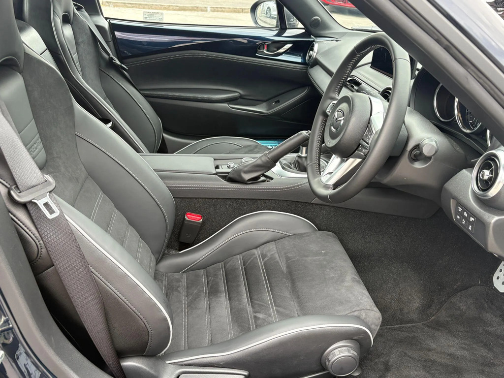 Mazda MX-5 RF Homura Red #10