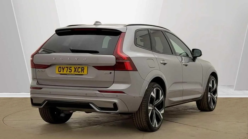 Volvo XC60 Ultra Black #9