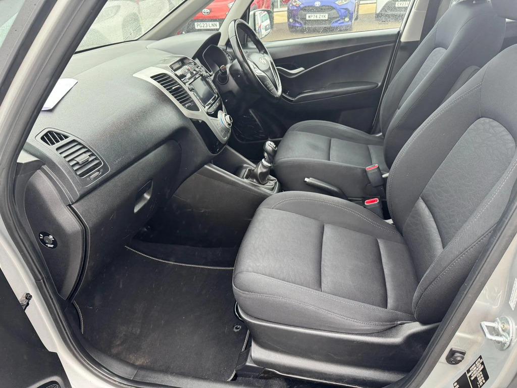 Hyundai Ix20 1.6 Premium Nav Blue #14