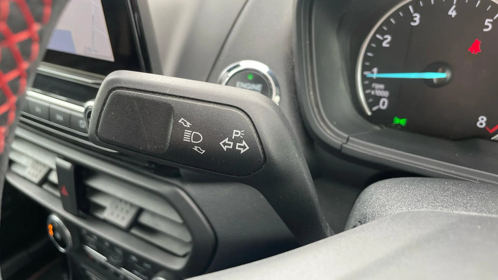 Ford Ecosport St-line White #18